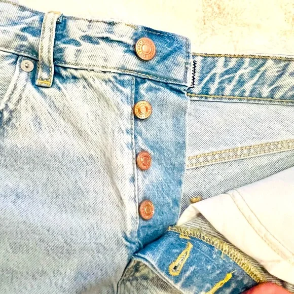 $70 NWT! Free People High Rise Button Fly Distressed Jean Shorts, 29 - Picture 4 of 6